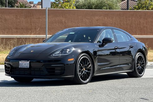 Used 2021 Porsche Panamera 4 image 8