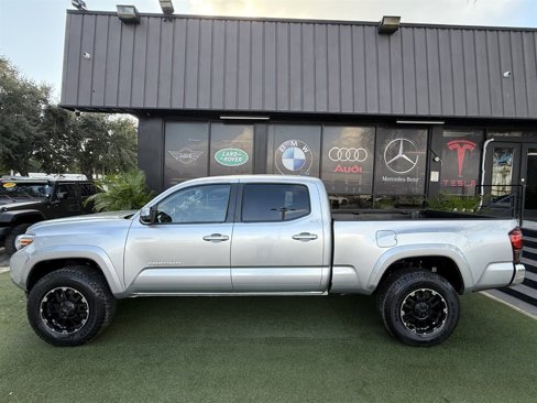 Used 2022 Toyota Tacoma SR5 image 7