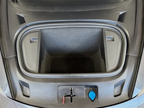 Certified 2022 Porsche Taycan GTS image 22