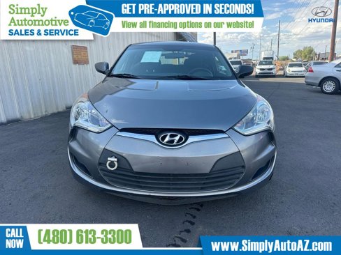 Used 2015 Hyundai Veloster image 5