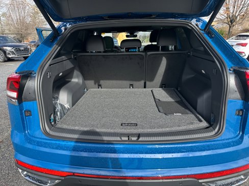 New 2025 Volkswagen Atlas Cross Sport SE image 15