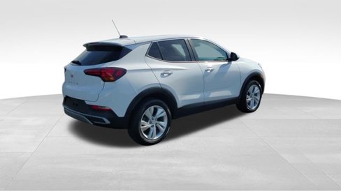 Certified 2024 Buick Encore GX Preferred w/ Comfort Package image 8
