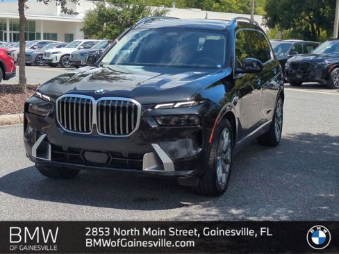 Used 2025 BMW X7 xDrive40i image 1