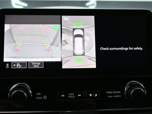 Used 2024 INFINITI QX80 Sensory image 16