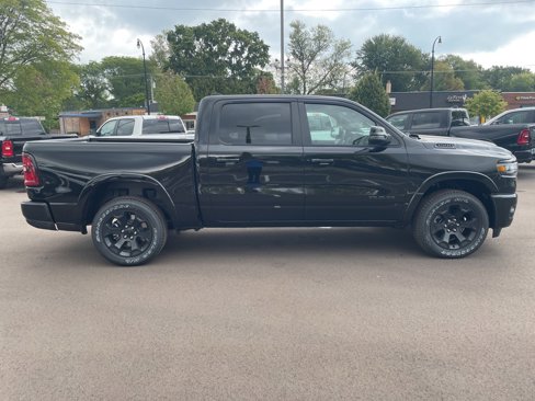 New 2026 RAM 1500 4x4 Crew Cab image 8