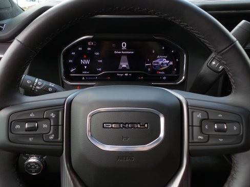 Used 2025 GMC Sierra 3500 Denali Ultimate image 10