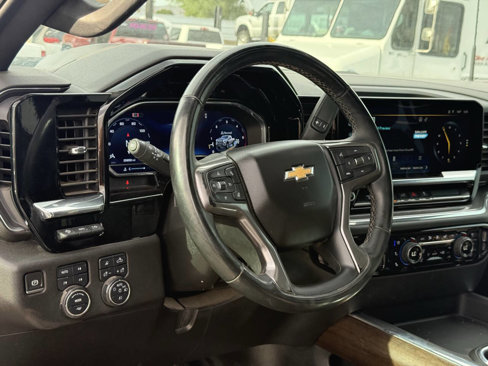 Used 2024 Chevrolet Silverado 3500 High Country w/ High Country Premium Package image 32