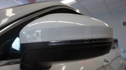 Used 2022 Volkswagen Tiguan SE image 60