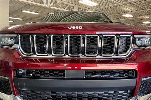 New 2025 Jeep Grand Cherokee L Limited image 14