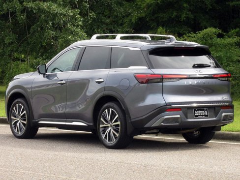 Used 2023 INFINITI QX60 Sensory w/ Cargo Package image 6