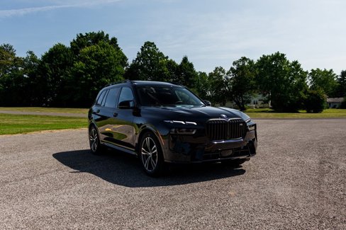 Used 2026 BMW X7 M60i image 11