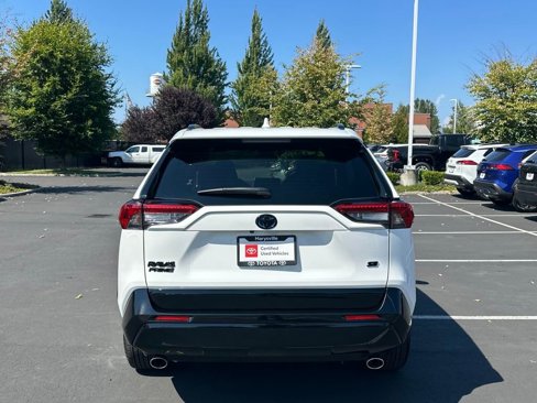 Certified 2024 Toyota RAV4 SE image 4