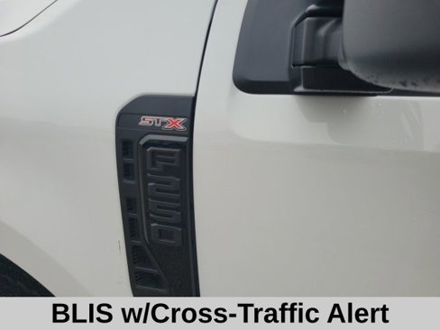 New 2026 Ford F250 4x4 Crew Cab Super Duty image 9