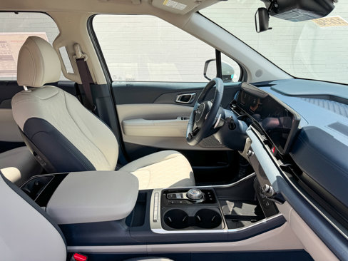 New 2026 Kia Carnival EX image 23