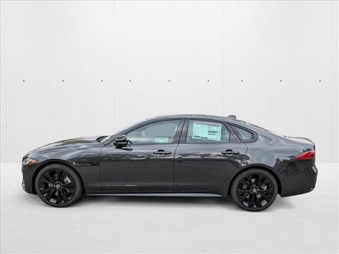 New 2024 Jaguar XF R-Dynamic SE image 4