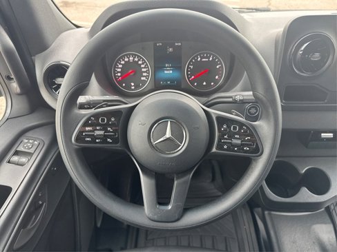 Used 2024 Mercedes-Benz Sprinter 2500 w/ Acoustic Package image 16