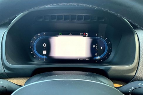 Certified 2025 Volvo XC90 B5 Plus w/ Protection Package Premier image 13