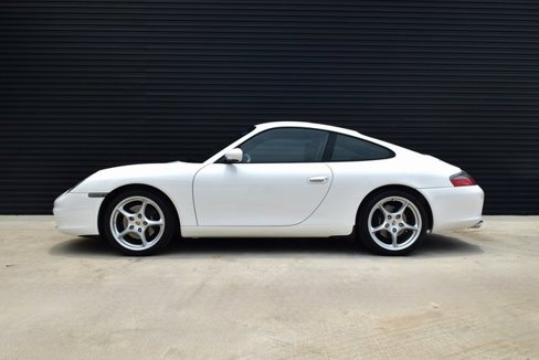 Used 2002 Porsche 911 Carrera image 2