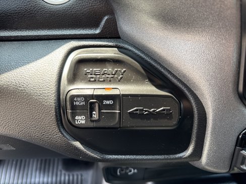 Used 2024 RAM 2500 Tradesman w/ Snow Chief Group image 37