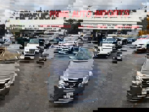 Used 2018 Nissan Versa S image 14