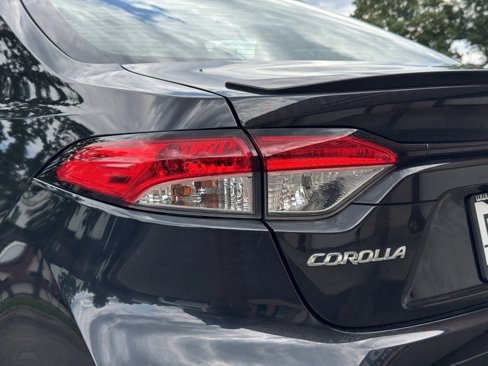 Used 2020 Toyota Corolla SE image 10