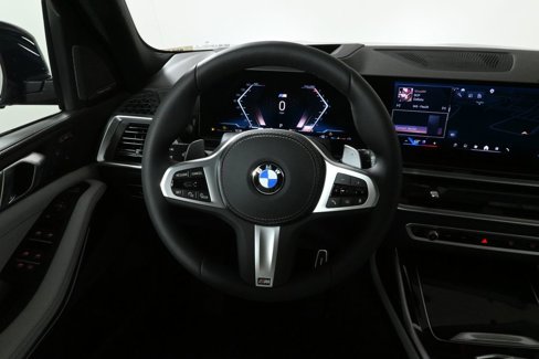 New 2026 BMW X7 xDrive40i w/ M Sport Package image 19