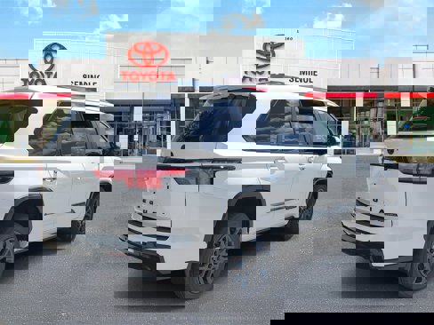 New 2026 Toyota Sequoia Platinum image 3