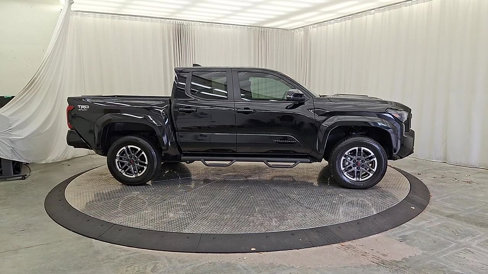 Used 2024 Toyota Tacoma TRD Sport image 6