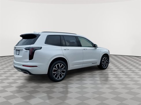 New 2025 Cadillac XT6 Sport w/ Technology Package image 8