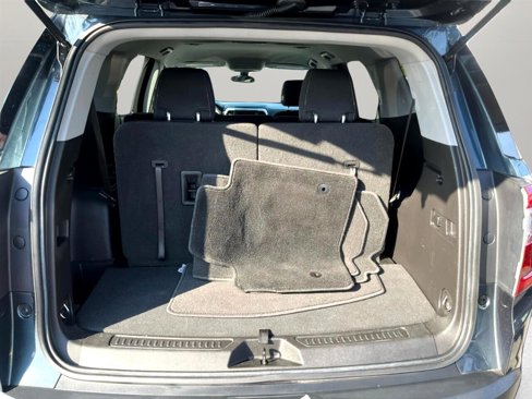 Used 2020 GMC Acadia SLE image 14