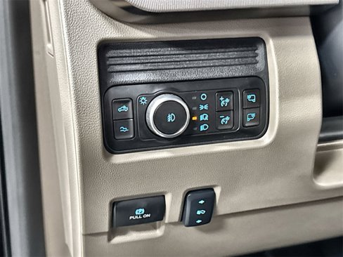 New 2025 Ford F350 Platinum image 16