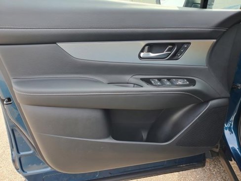 New 2025 Nissan Murano SL image 11