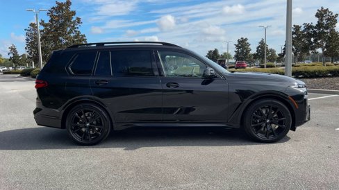 New 2026 BMW X7 xDrive40i w/ M Sport Package image 9