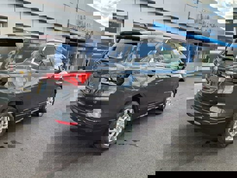 Used 2022 Chevrolet Equinox LT image 6