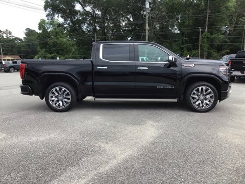 New 2025 GMC Sierra 1500 Denali w/ Denali Reserve Package image 9
