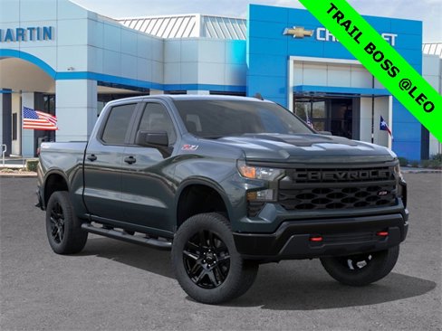 New 2026 Chevrolet Silverado 1500 Custom Trail Boss w/ LPO, Dark Essentials Package image 7