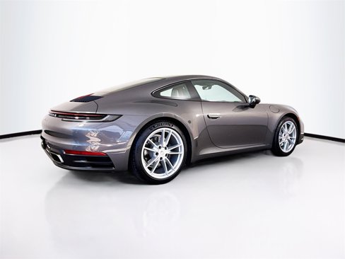 Certified 2022 Porsche 911 Carrera image 9