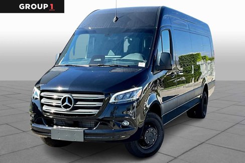 New 2025 Mercedes-Benz Sprinter 3500 image 1