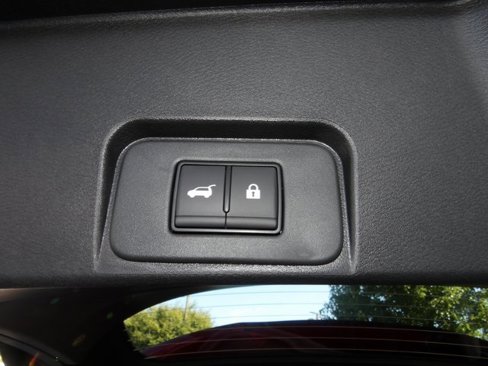 New 2026 Nissan Rogue SV w/ SV Premium Package image 10