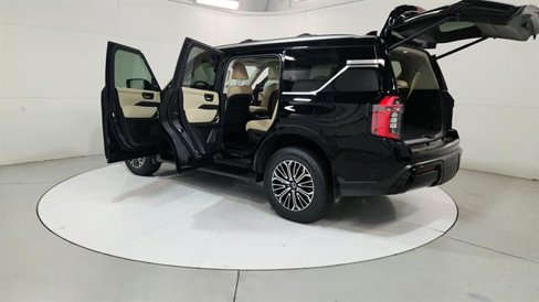New 2026 Nissan Armada Platinum image 11