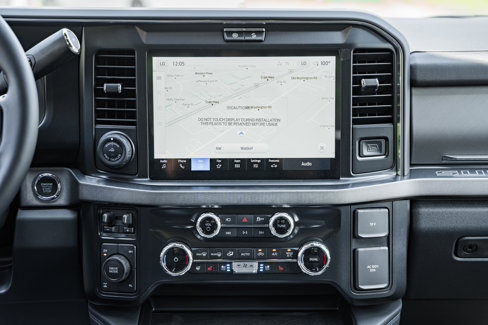 New 2025 Ford F250 Platinum image 26