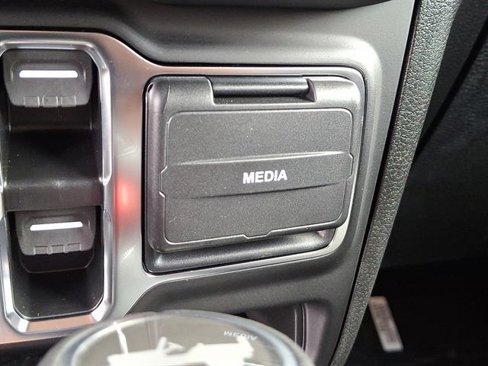 New 2025 Jeep Wrangler Unlimited Sahara image 20