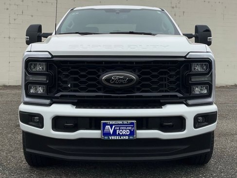 Used 2025 Ford F350 Lariat w/ Black Appearance Package image 88
