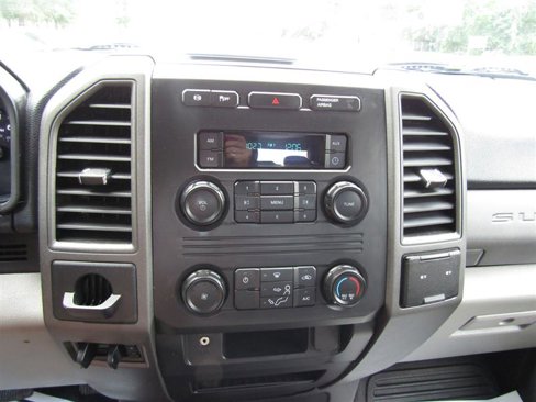 Used 2019 Ford F350 XL image 15