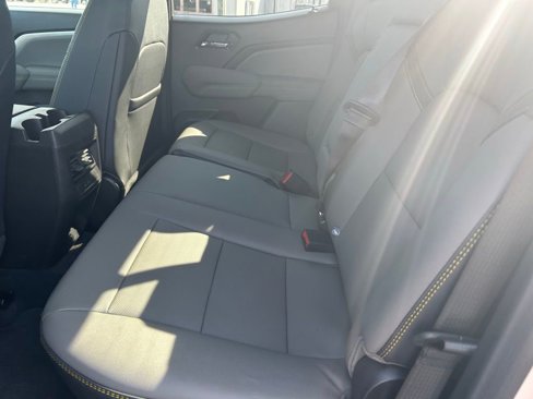 New 2026 Chevrolet Colorado ZR2 w/ Technology Package image 22