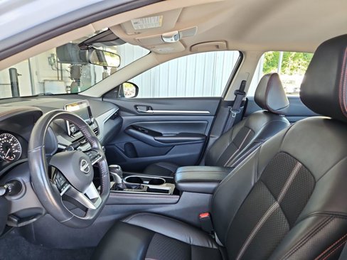 Used 2024 Nissan Altima 2.5 SR image 21
