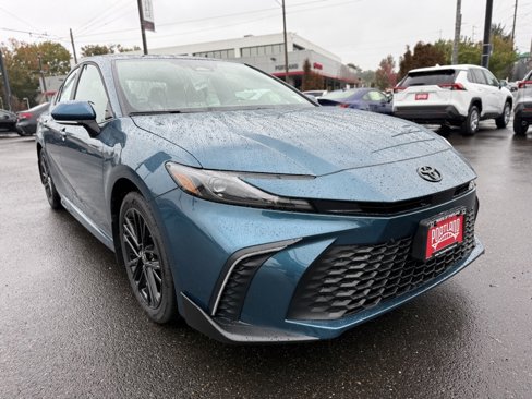 New 2026 Toyota Camry SE image 2