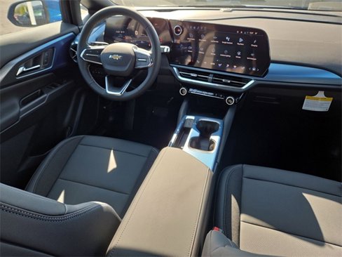 New 2026 Chevrolet Equinox EV LT image 27