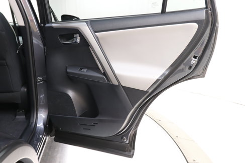 Used 2016 Toyota RAV4 XLE image 24