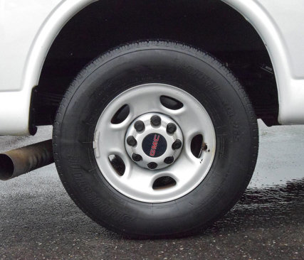 Used 2019 GMC Savana 2500 image 36